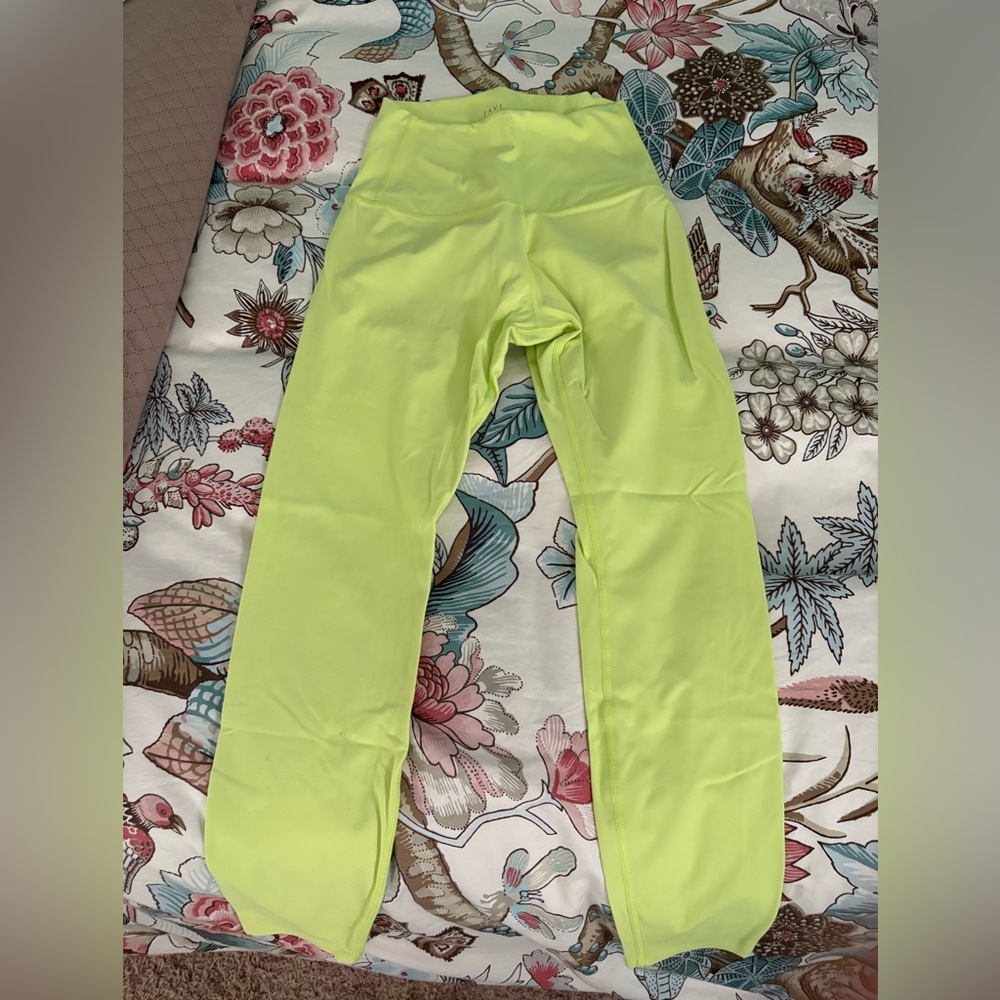 Women's Neon Yellow Leggings
